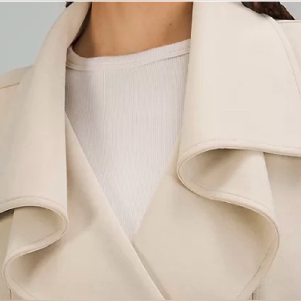 NWT Lululemon Softstreme Belted Wrap Trench Size XS/S NEW - Picture 5 of 10